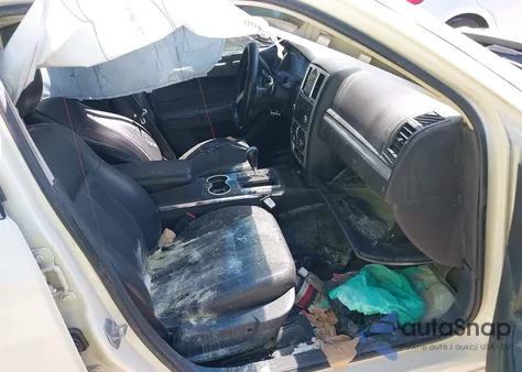 2010 Chrysler 300 Touring/Signature Series/Executive Series из США, поврежденный, VIN 2C3CA5CVXAH230404